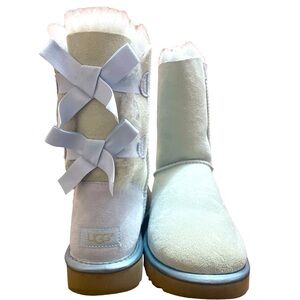 Ugg Sky Blue Bailey Bow Size 9 BRAND NEW